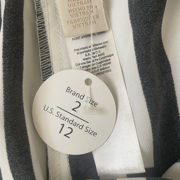 Chico's Pants Womens 2 (Size 12) Black Cream Cropped Wide Leg Ultimate Fit NEW - Picture 5 of 12